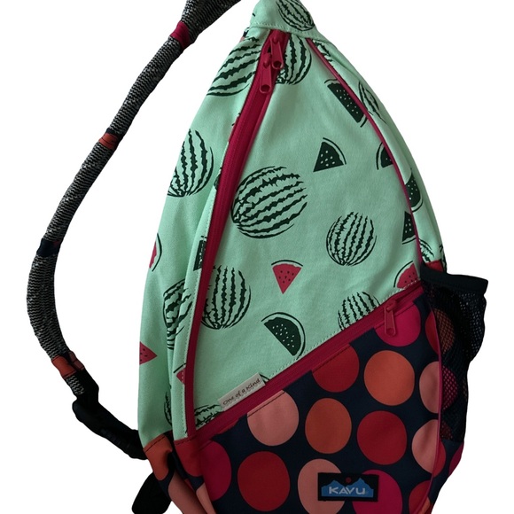 New with no tags- KAVU Paxton Pack Rope Sling Crossbody Bag - Watermelon - Picture 12 of 12